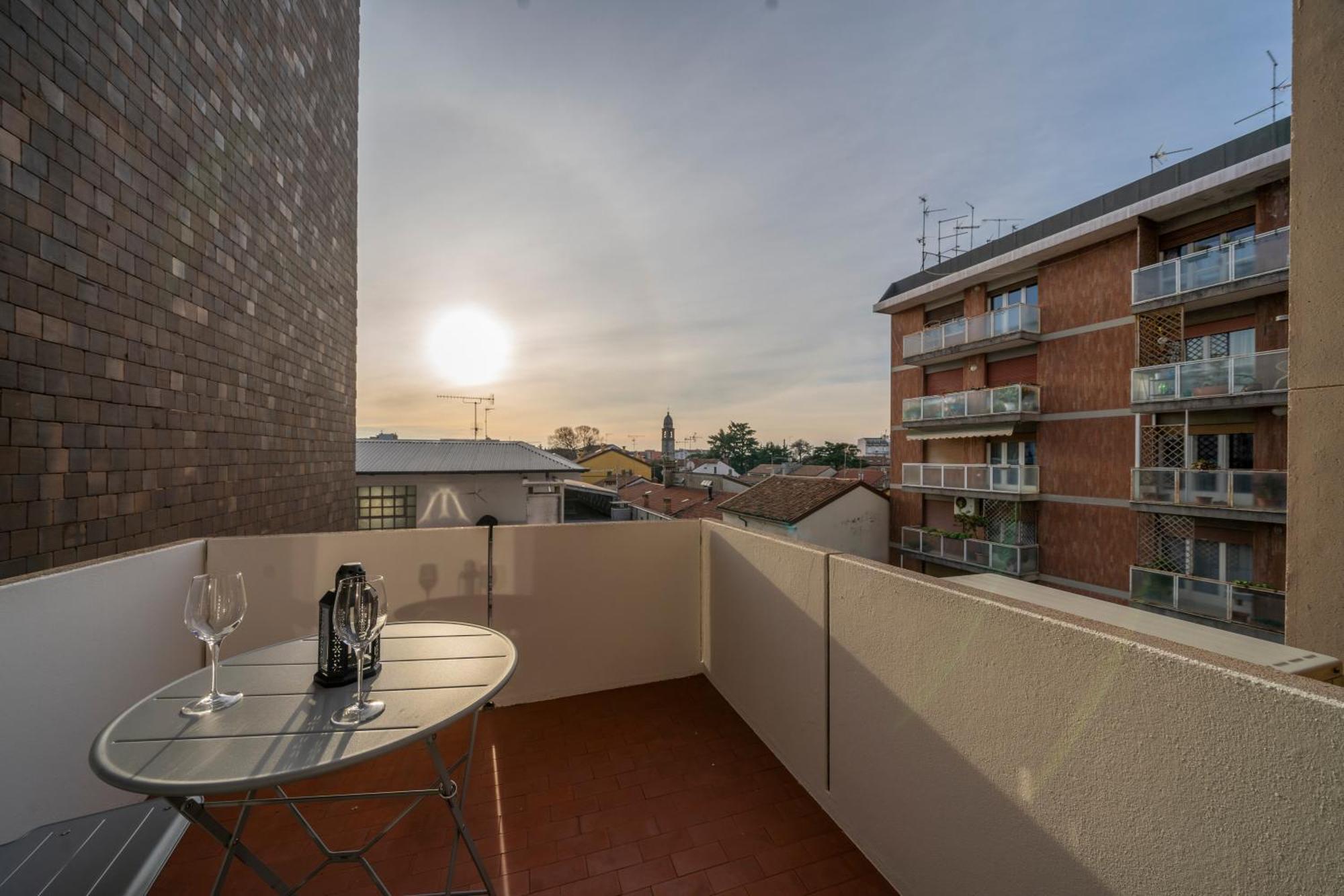 Cozy & Bright Apartment - W/ Balcony Udine Zewnętrze zdjęcie